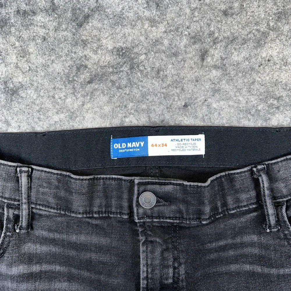 Old Navy Athletic Taper Jeans Men's 44X34 Black Distressed Look Built-In‎ Flex